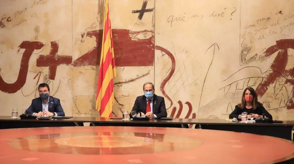 El Govern modifica la llei per crear un marc legal que empari les restriccions per la covid-19