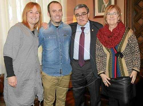 Insten que la Fira de Titelles de Lleida sigui "estratègica"
