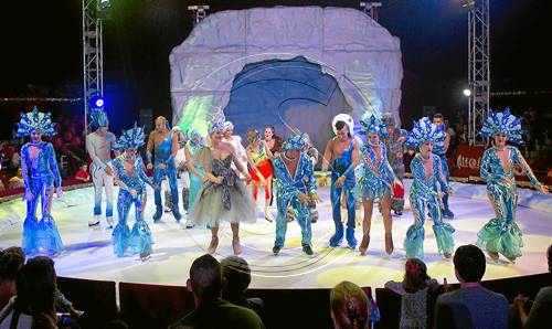 El Circ Alegria presenta avui a Lleida el seu nou espectacle sobre gel