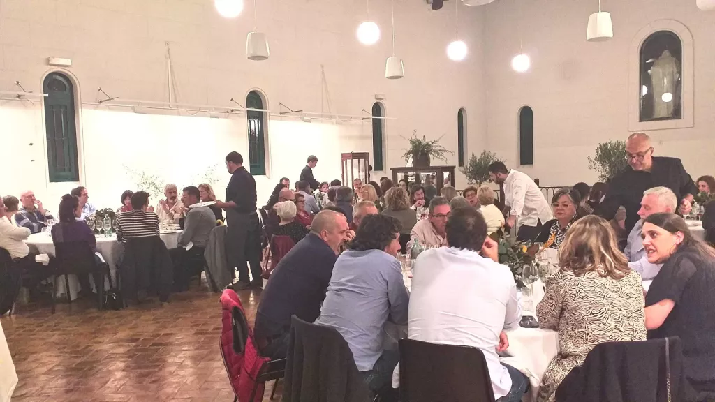 Èxit de participació en la tercera edició del Sopar Gastronòmic de l'Oli a la Pobla de Segur