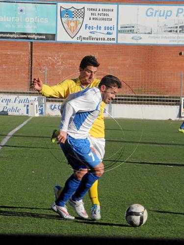 El Mollerussa tomba el líder