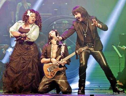 Queen reviu amb un espectacle simfònic de 40 músics a Lleida