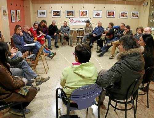 El Comú, contra la "connivència de polítics i bancs"