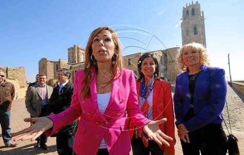 "Ros va jugar a ser separatista, però de qui s'ha separat és de Camps"
