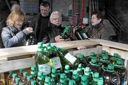 La Fira de l'Oli i la Pedra de Vinaixa congrega unes dos mil persones