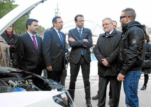 Superar els 5,2 milions d'euros en cotxes venuts, el repte d'aquest any