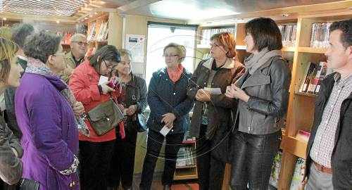 El Bibliobús Garrigues Segrià estrena cinc parades