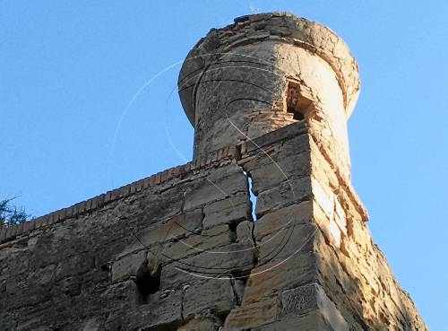 Obres per garantir l'estabilitat d'un tram de muralla de Gardeny