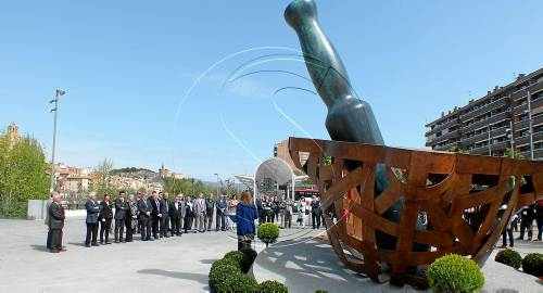 Balaguer estrena l'escultura monumental 'Lo Morter'