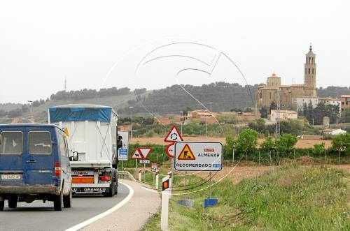 Obres a la travessia d'Almenar i Foment aconsella la desviació per l'A-14