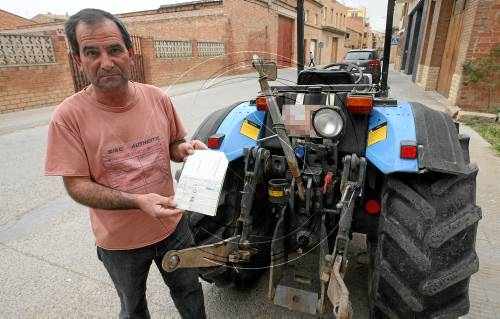 UP diu que Fraga no exigeix frens per a remolc en tractors a la ITV