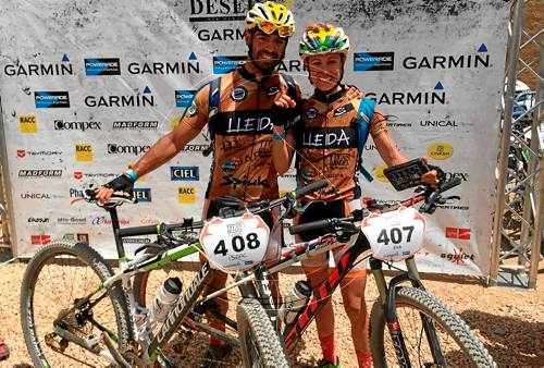 Eva i Isaac Ledesma guanyen la Titan Desert