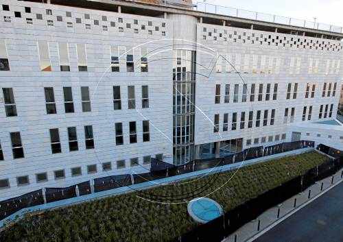 Cinc anys de presó per apunyalar dos vegades la seua veïna a Sidamon