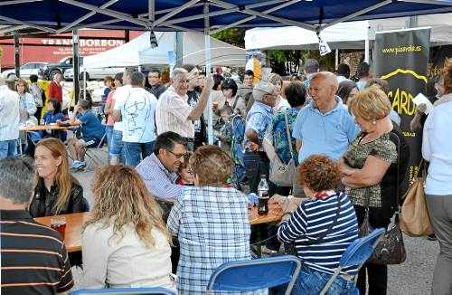 Nou firmes i trenta varietats de cervesa a la Fira de Mequinensa