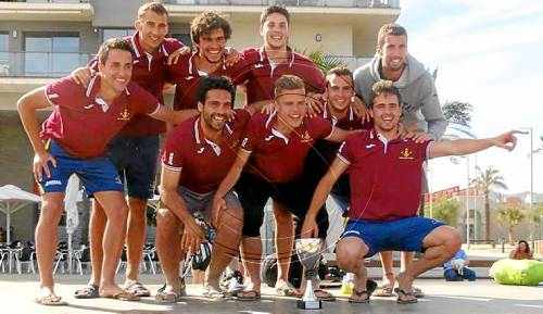 L'equip de la UdL, campió de Catalunya universitari de futbol platja