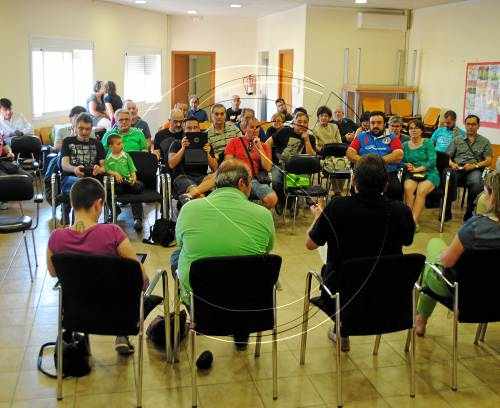 El precandidat de Podem al 27-S, Albano Dante, presenta el programa a Bell-lloc