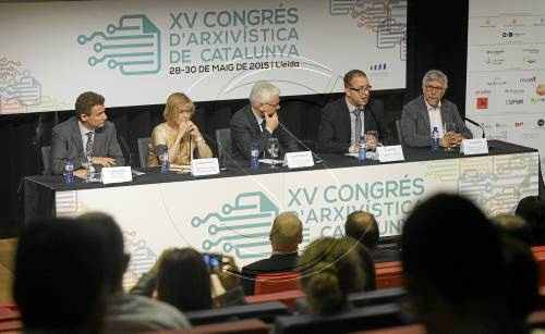 Els arxivers reclamen més atenció i recursos davant de l'actual repte digital