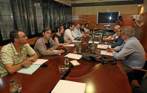 Ros proposa congelar sous polítics i passar de 12 a 9 els principals càrrecs de confiança
