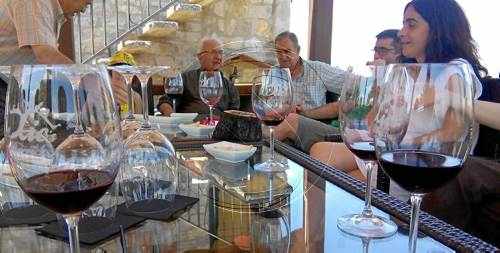 El vi pallarès es consolida amb la cinquena Fira de Vi del Pirineu