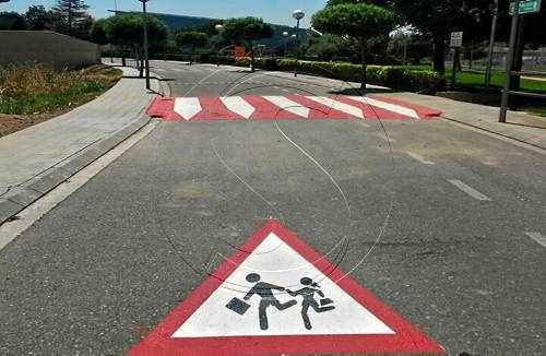 Passos elevats antiatropellament a la zona escolar de Torrefarrera