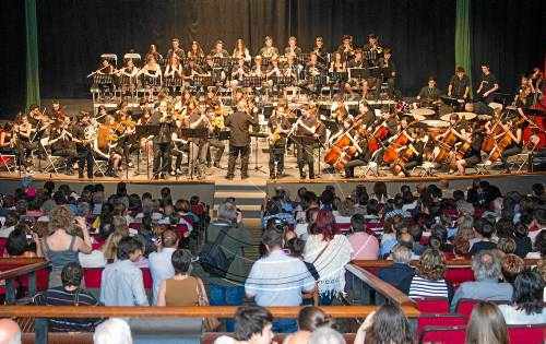 Disc de l'orquestra Andreví i final de curs musical a Cervera