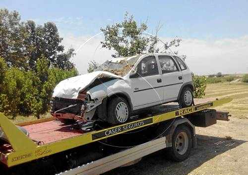Il·lès després de xocar contra una caseta entre Alpicat i Torrefarrera