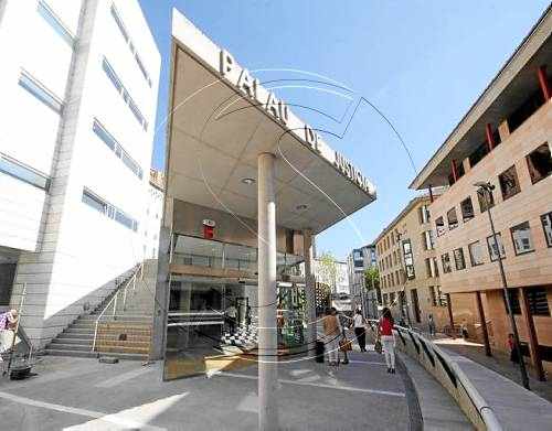 Condemnat a 15 mesos de presó per agredir el seu fill durant 8 anys