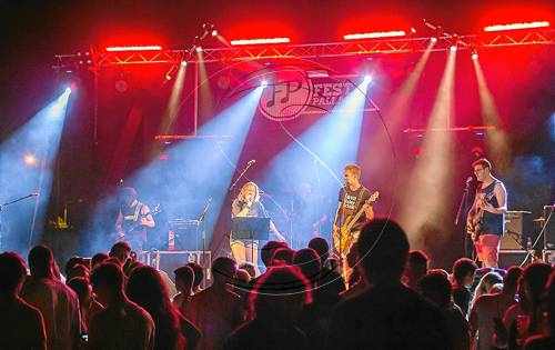 Vuit grups i deu hores de música a la Pobla de Segur