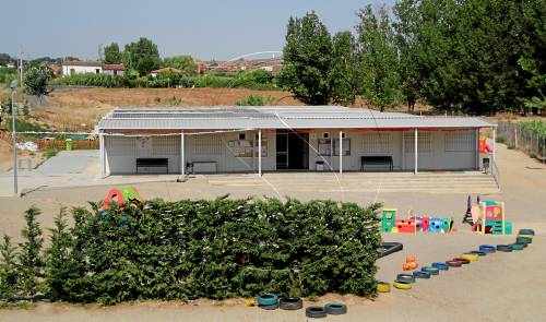 Ensenyament inverteix més de 2 milions a millorar 65 centres aquest estiu