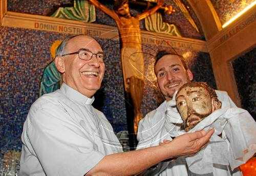 El cap del Sant Crucifix torna al Carme després de 80 anys