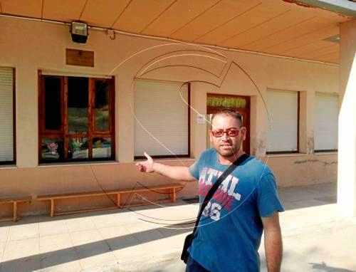Cubells busca una família per poder salvar el parvulari
