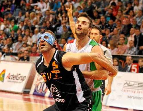 Acord amb Alzamora per seguir un any més