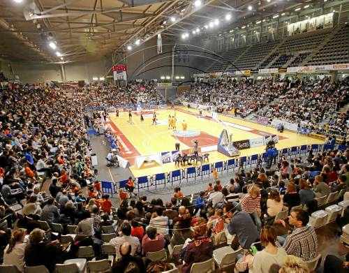 Llum verda al conveni del Força Lleida sense unanimitat