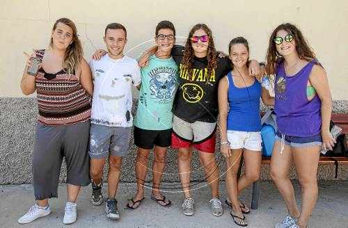 Joves de Maldà realitzen tasques de manteniment del municipi