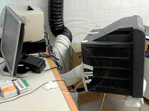 El CAP de Bellpuig, un mes sense aire condicionat en plena onada de calor