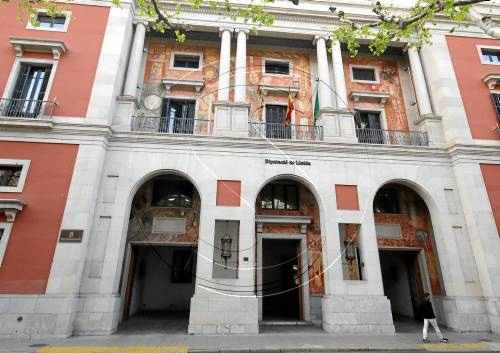 L'Estat veta que els edils exerceixin de tresorers als ajuntaments