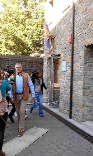 Luis Bárcenas gaudeix ja de les vacances a Baqueira després d'anar 5 minuts al jutjat