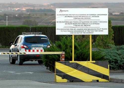 Mor un veí de Térmens de 48 anys després de bolcar un carretó en una cooperativa