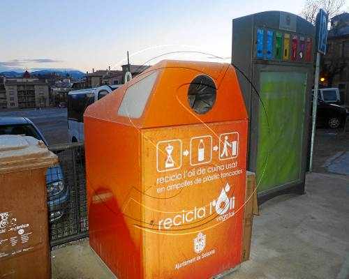 Solsona recull 5.000 litres d'oli usat en tres anys
