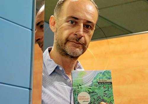 Primer disc en solitari del guitarrista del Conservatori de Lleida Carles Herraiz