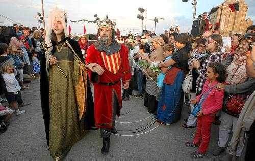 Còctel de castellers, història i garrotín