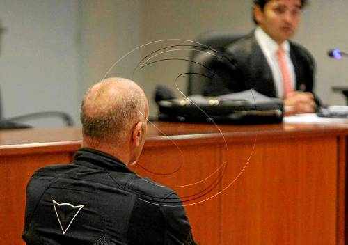 Absolen el guàrdia urbà acusat de falsificar una multa a Pardinyes