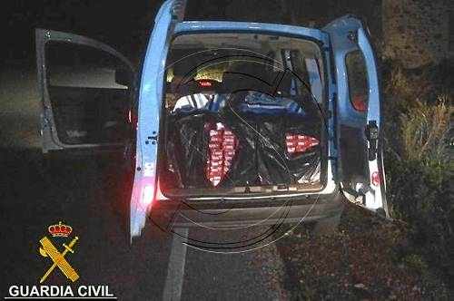 Decomissen 13.000 euros en tabac il·legal a Coll de Nargó
