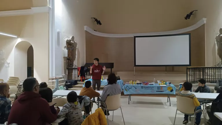 La ciència fa ruta per Ponent amb tallers infantils de l’IRBLleida