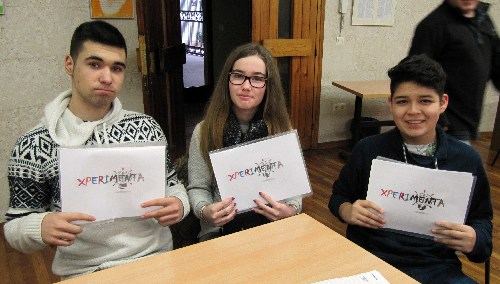 Formació per a 132 alumnes d’ESO que faran serveis en llars i ludoteques