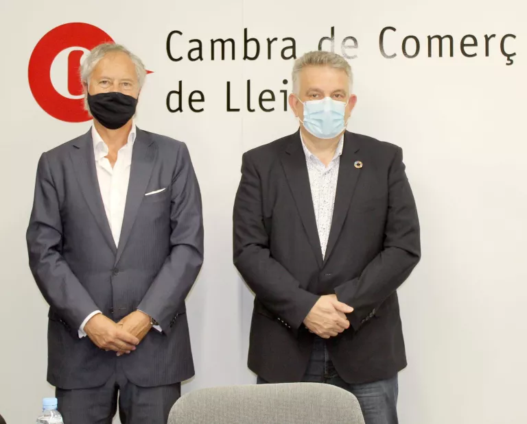 Acord entre la Cambra de Lleida i Microbank per potenciar l'autoocupació i l'emprenedoria