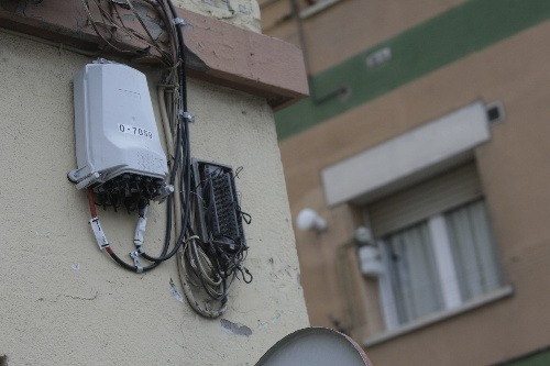 El desplegament de la fibra òptica ja arriba al 10% de les llars dels Magraners