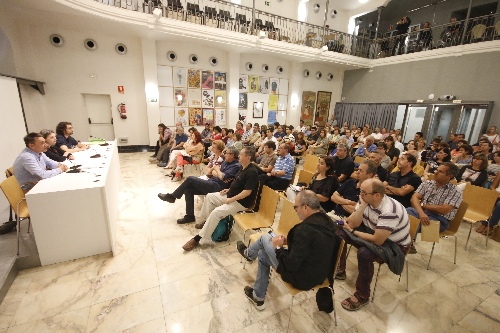 La Paeria paga al març al seu personal mitja extra del 2012
