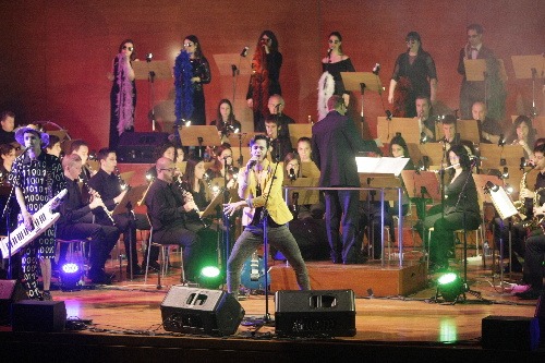 Obeses i la Banda Municipal de Lleida animen el públic de l’Auditori Granados