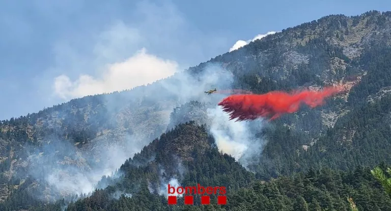La Generalitat limita les excursions d'alta muntanya a part de l'Alta Ribagorça i l'Aran per l'incendi de Senet